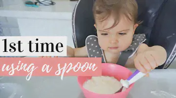 BABY'S FIRST TIME USING A SPOON | TEACHING MY TODDLER TO USE A SPOON | SAHM LIFE